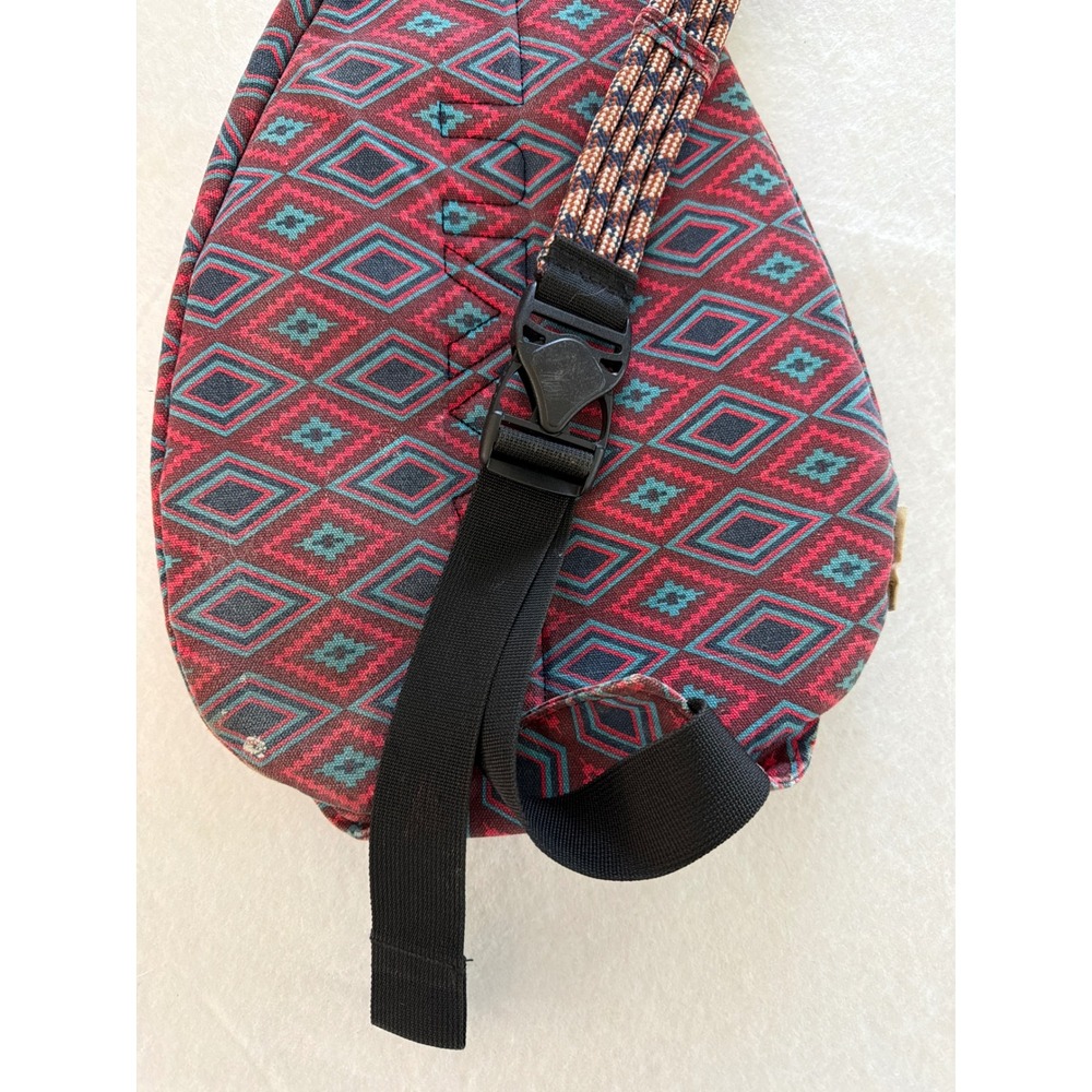 KAVU Rope Bag Sling Backpack Southwestern Geometric Diamond Red Blue Canvas - Picture 7 of 11
